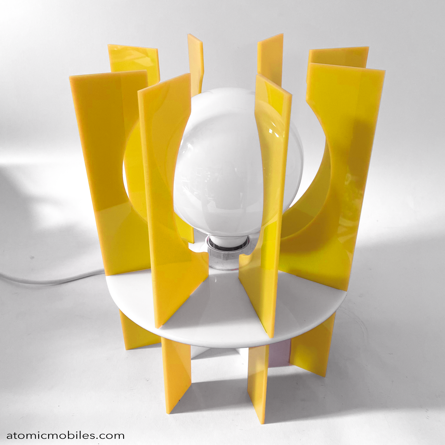 MODPOP Space Age Lamp