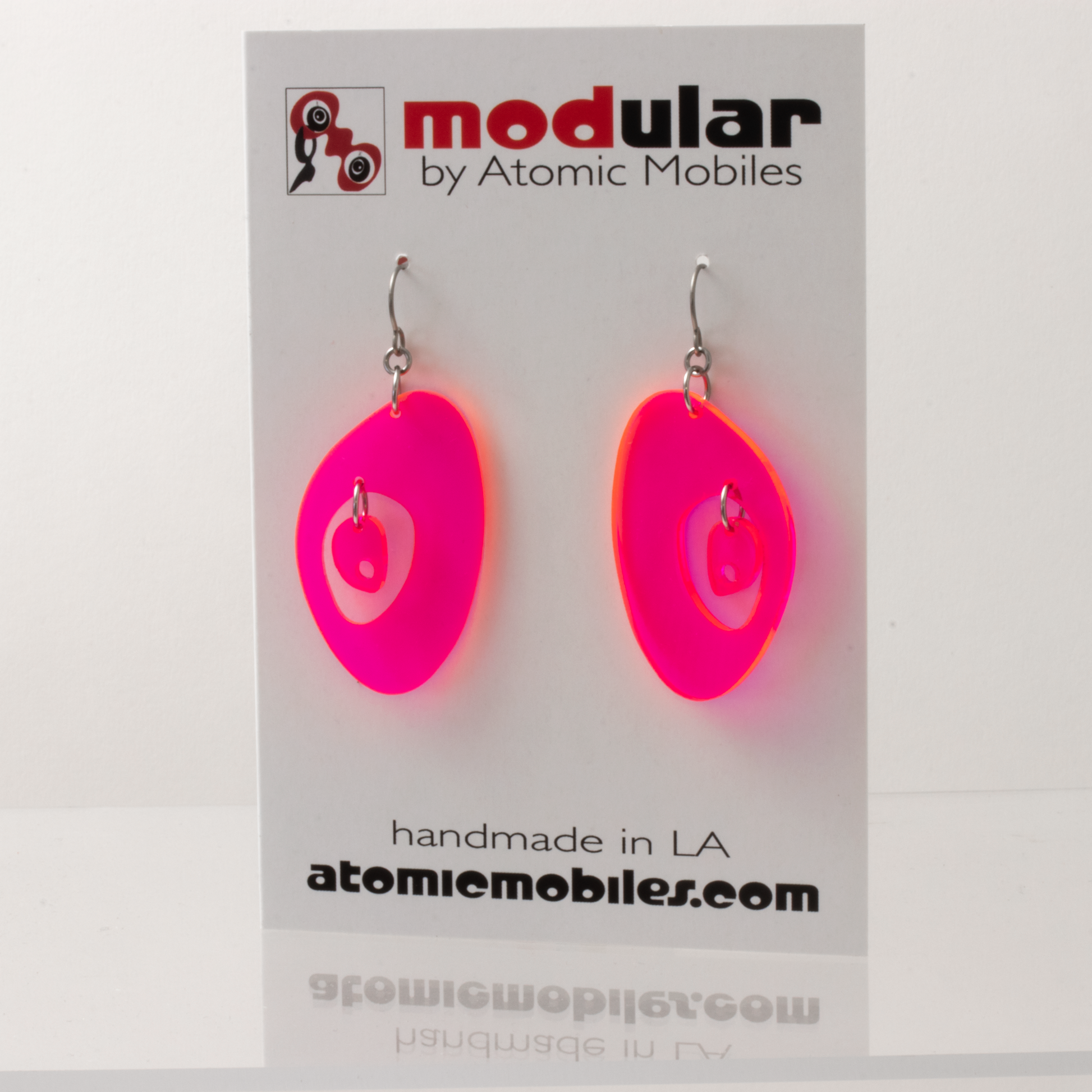 Modernist 1960s Mid Century Modern Style Earrings in Neon Fluorescent Hot Pink plexiglass acrylic by AtomicMobiles.com